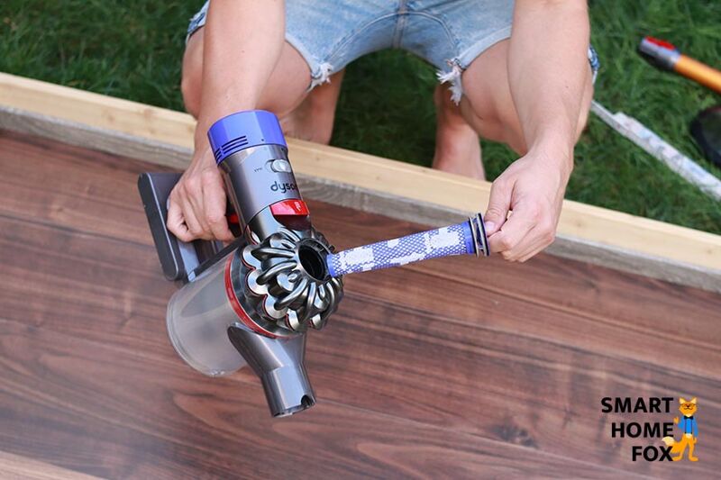 Die Reinigung des HEPA-Filters des Dyson V8 Absolute